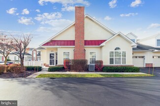 15046 Sunflower Dr, Philadelphia, PA 19116