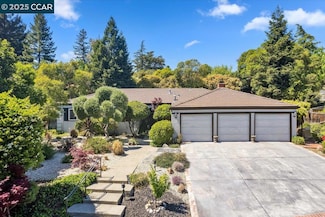 819 El Quanito Dr, Danville, CA 94526