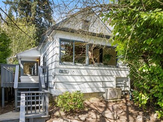 437 25th Ave E, Seattle, WA 98112
