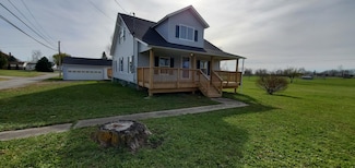 16 W Walnut St, Jeffersonville, OH 43128