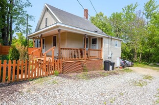 232 South St, Athol, MA 01331