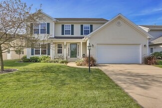 207 Clover St, Savoy, IL 61874