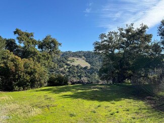 1040 Spring St, Oak View, CA 93022