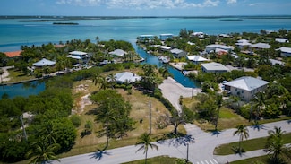 1151 Sugarloaf Blvd, Summerland Key, FL 33042