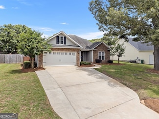 102 Blackstone Ct, Kathleen, GA 31047