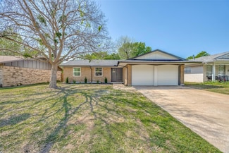 2706 Shawn Dr, Denison, TX 75020