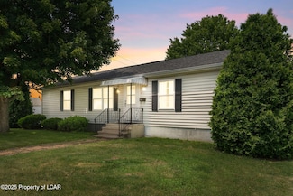 4 Davis St, Ashley, PA 18706