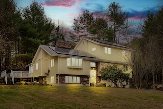 25 Glenridge Dr, Bedford, MA 01730