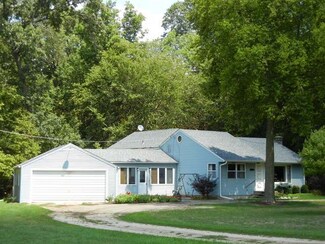 7014 E Mccormick Rd, Stillman Valley, IL 61084