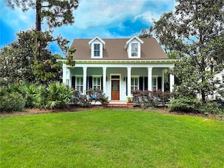 109 Mooring Ln, Saint Marys, GA 31558