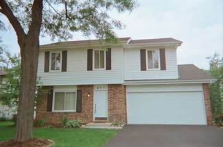 511 Springhill Cir, Naperville, IL 60563