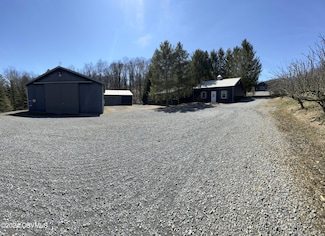 66 W Hillcrest Dr, Bloomsburg, PA 17815