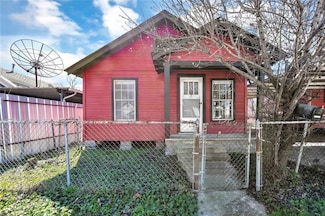 1504 Luzon St Unit C, Houston, TX 77009