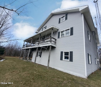 221 Babcock Lake Rd Unit 241, Petersburg, NY 12138
