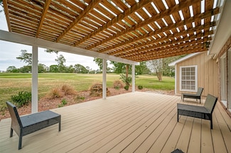 611 Augusta Dr, Huntsville, TX 77340