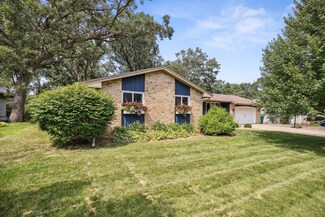 4299 Virginia Ave, Saint Paul, MN 55126