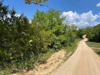 18331 County Road 106d, Eminence, MO 65466