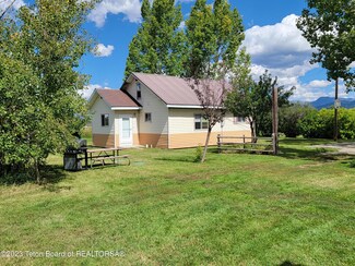 697 Toms Canyon Rd, Auburn, WY 83111