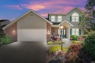 10812 River Oaks Dr, Fort Wayne, IN 46845