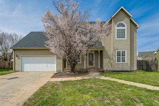 2633 N Beacon Hill Ct, Wichita, KS 67220