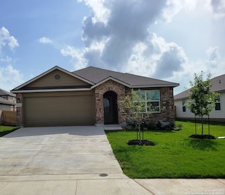 613 Great Plains, Schertz, TX 78108
