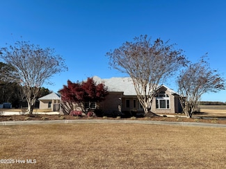 1380 Bear Trap Rd, Williamston, NC 27892