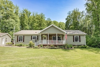 214 Fullingmill Rd, Mercer, PA 16137