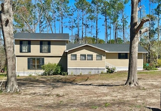 608 Winchester Dr, Douglas, GA 31535