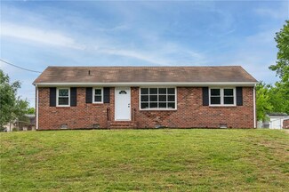 4611 Hickory Rd, Petersburg, VA 23803