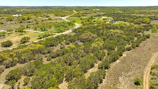 612 Whiskey Trail, Blanco, TX 78606