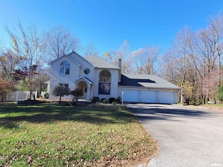 87 Southmoor St, Carbondale, IL 62903