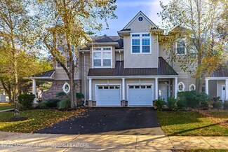 12 Sea Breeze Ct, Manahawkin, NJ 08050