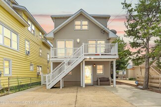 71 Stockton Ave, Seaside Park, NJ 08752