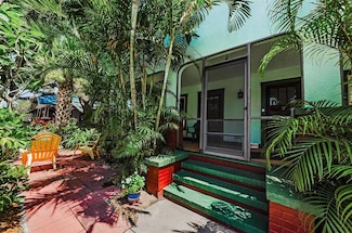 214 Scotland St, Dunedin, FL 34698