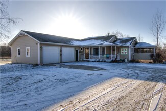 N50445 S 3rd St, Eleva, WI 54738