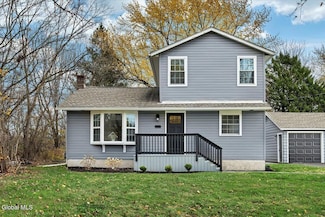 2256 Old Post Rd N, Castleton On Hudson, NY 12033