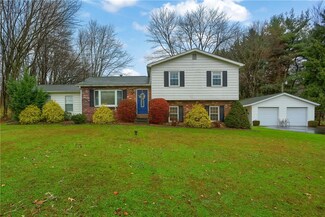 3727 Harlansburg Rd, New Castle, PA 16101