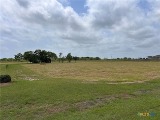 000 County Road 313 W, Lasalle, TX 77957