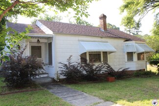 3002 Hickory St, Texarkana, AR 71854