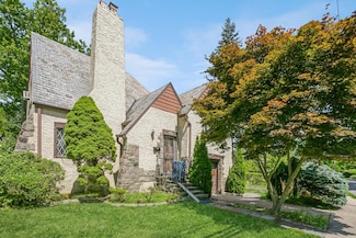444 Milton Rd, Rye, NY 10580
