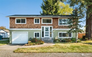 6756 13th Ave SW, Seattle, WA 98106