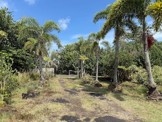 15-1888 27th Ave, Keaau, HI 96749