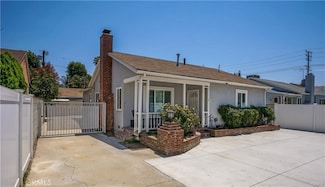 6418 Whitman Ave, Van Nuys, CA 91406