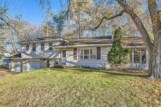 10317 Mississippi Blvd NW, Coon Rapids, MN 55433