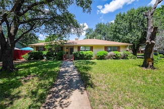 437 Summit Dr, Richardson, TX 75081