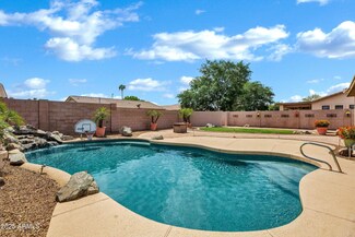 2561 E Toledo Ct, Gilbert, AZ 85295
