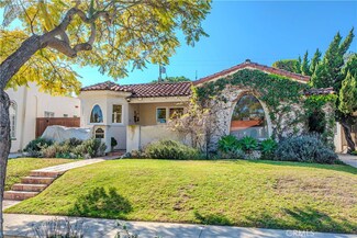 3745 California Ave, Long Beach, CA 90807