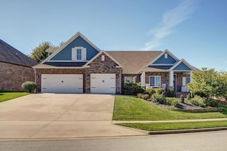 1419 Rich Hill Cir, Nixa, MO 65714