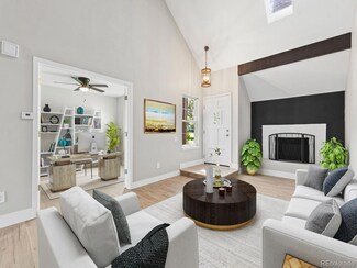 8062 E Phillips Cir, Centennial, CO 80112