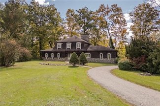 5587 Charleston Rd, Newton Falls, OH 44444